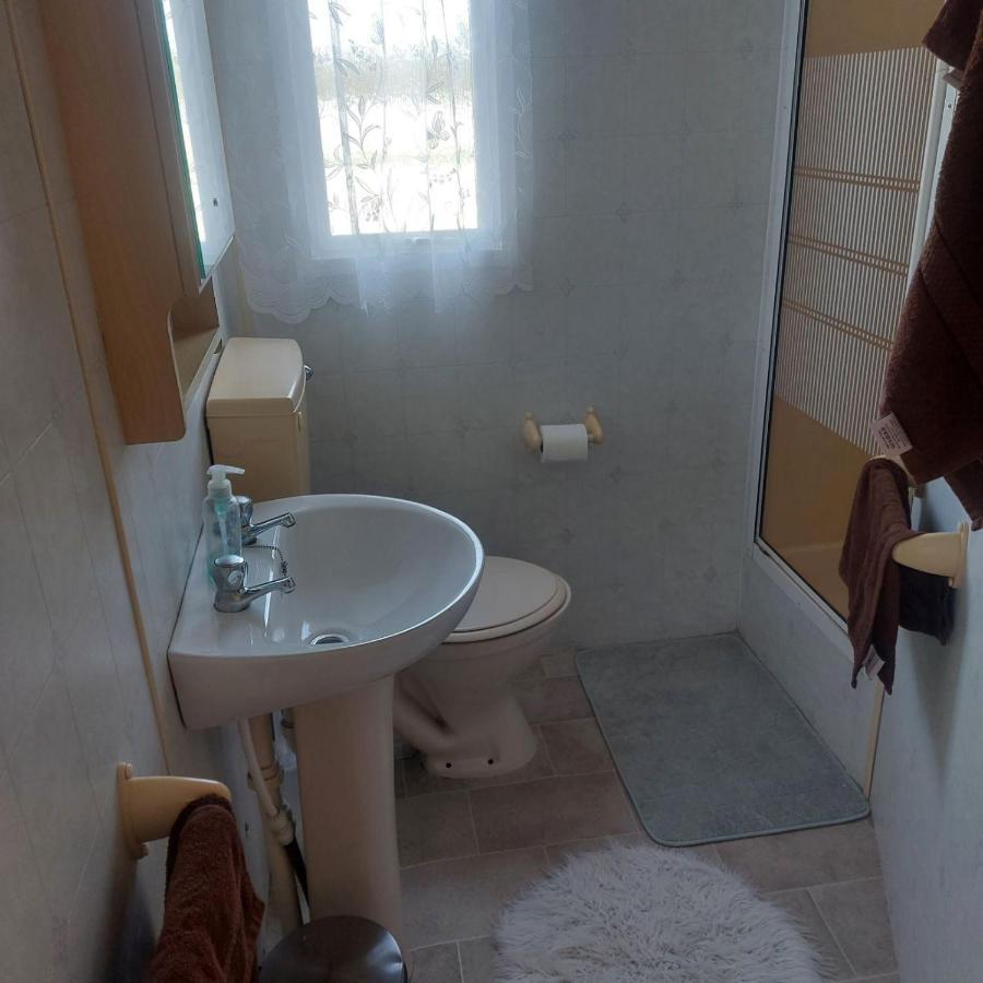 Warden Springs Caravan Park Ms16 Thornhill Road, Eastchurch,Me124Hf Sheerness Exteriör bild