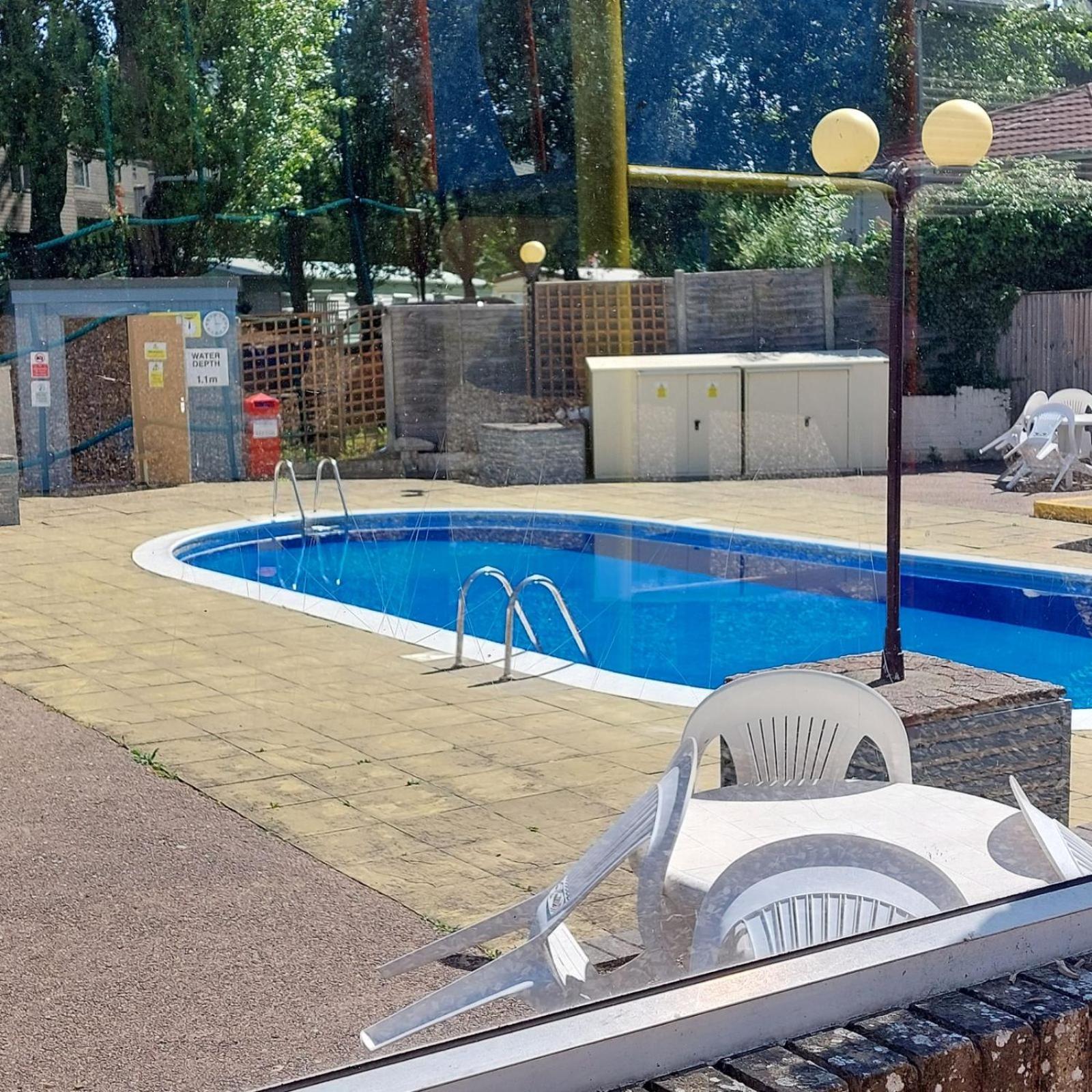 Warden Springs Caravan Park Ms16 Thornhill Road, Eastchurch,Me124Hf Sheerness Exteriör bild